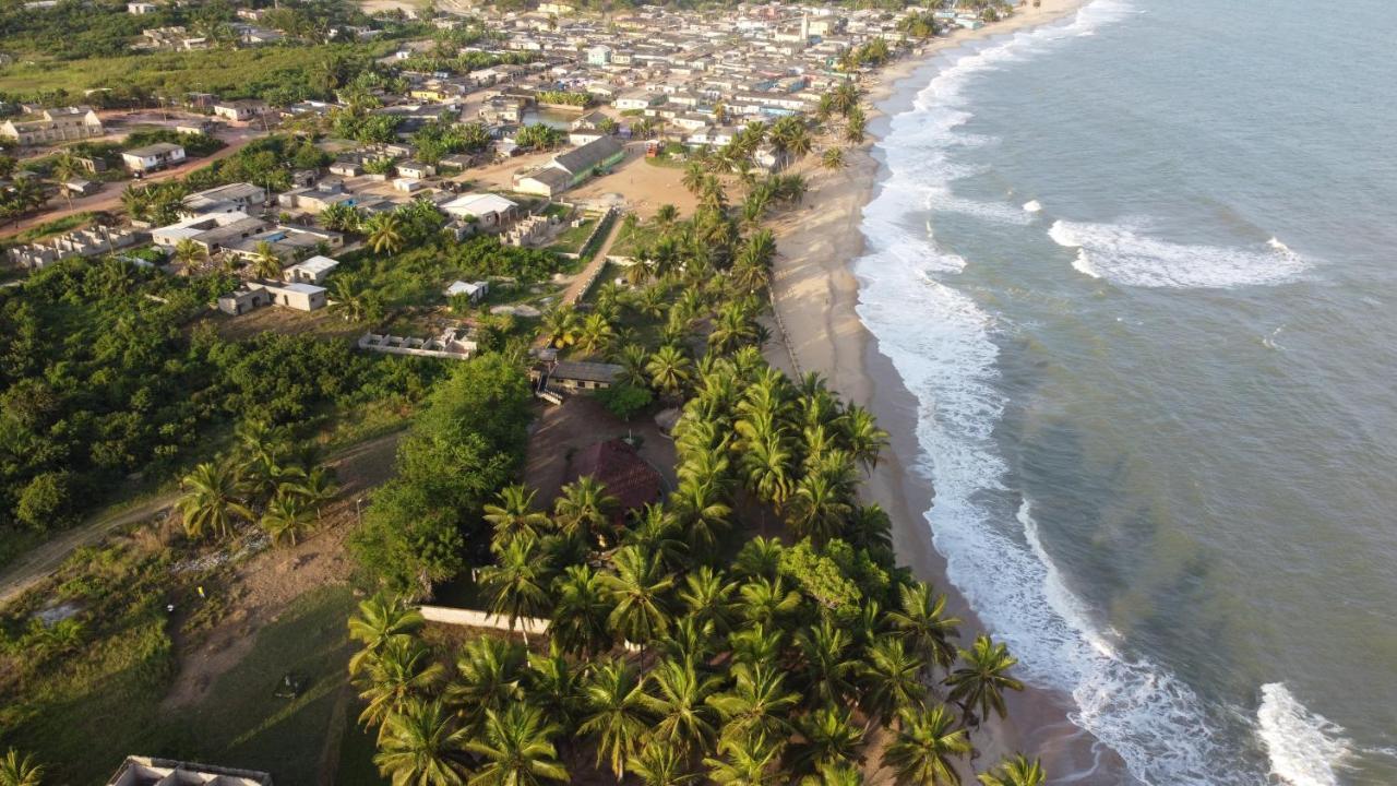 Charlestina Beach Resort Ampeni Bagian luar foto